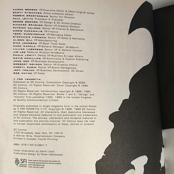 V For Vendetta Graphic Novel, DC Comics 2005 - Picture 5 of 16